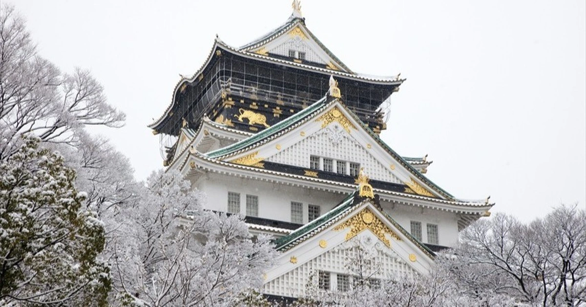 Lâu Đài Osaka: