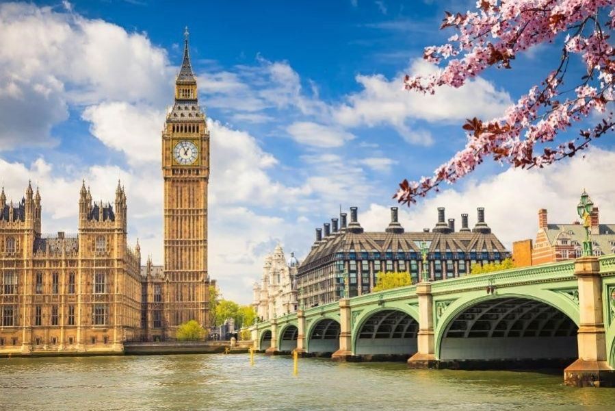 Lựa chọn làm visa tại SmileTrip để bắt đầu hành trình đến với Anh 