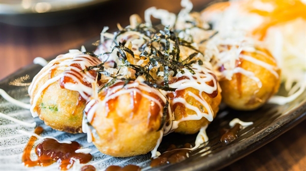 Bánh bạch tuộc nướng Takoyaki thơm lừng
