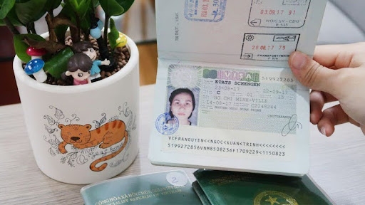 Tìm hiểu các loại visa Pháp chi tiết cùng SmileTrip