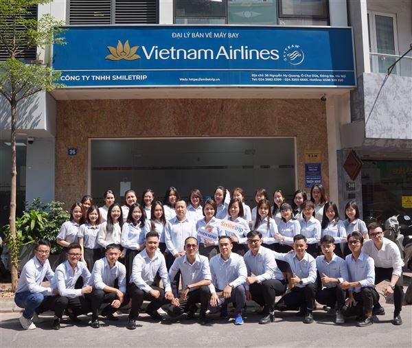 Đội ngũ nhân viên giàu kinh nghiệm và tận tâm của SmileTrip