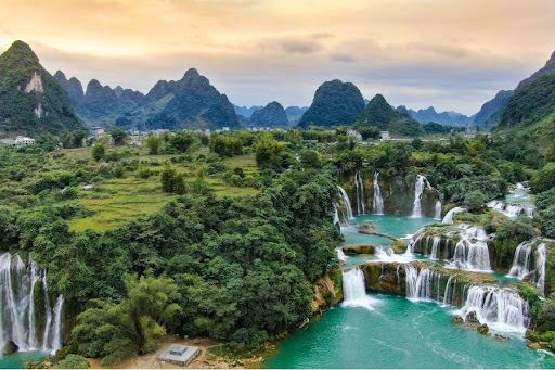 Vẻ đẹp hùng vĩ mà thiên nhiên ban tặng cho Thác Bản Giốc