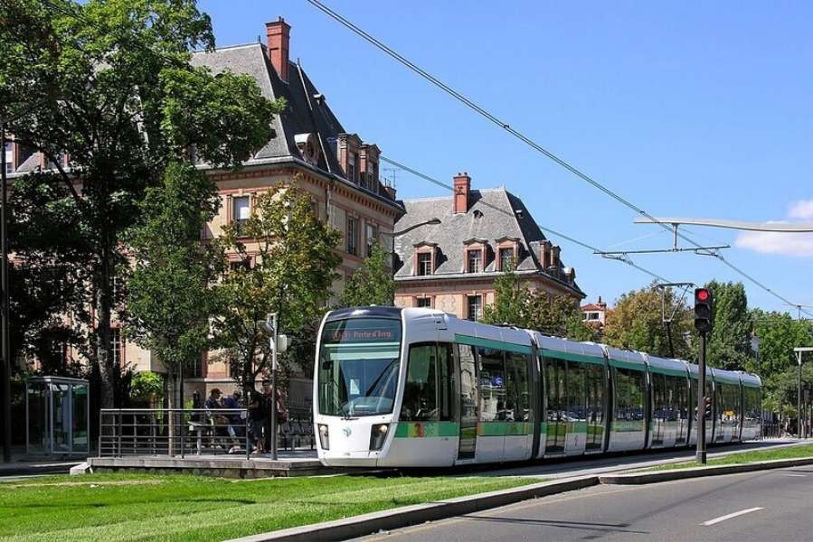 Xe điện (Tramway) – Phương tiện thân thiện với môi trường