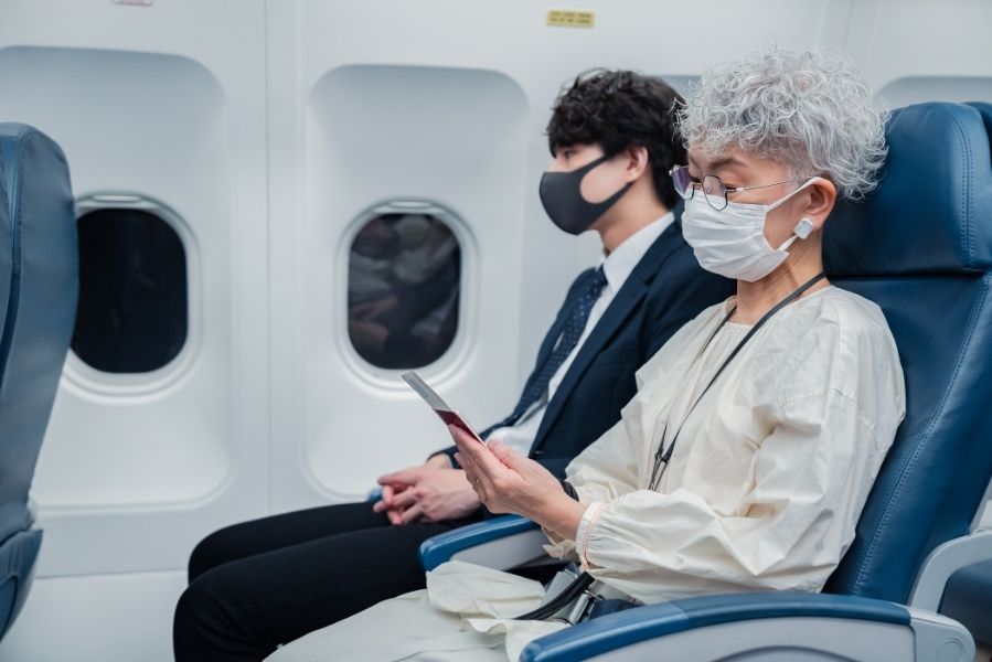Hành khách lớn tuổi và người đi cùng sẽ được sắp xếp chỗ ngồi thoải mái