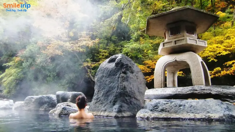 Trải nghiệm tắm Suối nước nóng onsen ở Nhật Bản