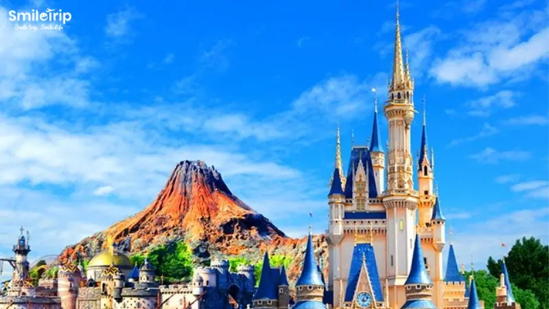 Công viên Tokyo Disneyland & DisneySea với 7 khu đa dạng