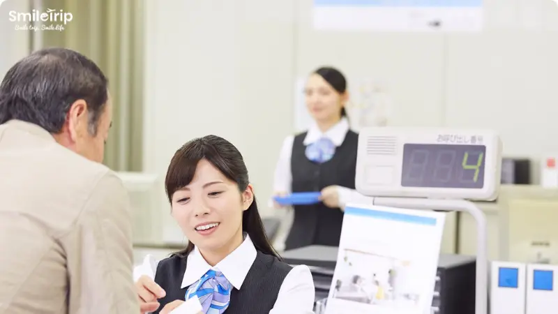 Sử dụng dịch vụ chính thống của ngân hàng