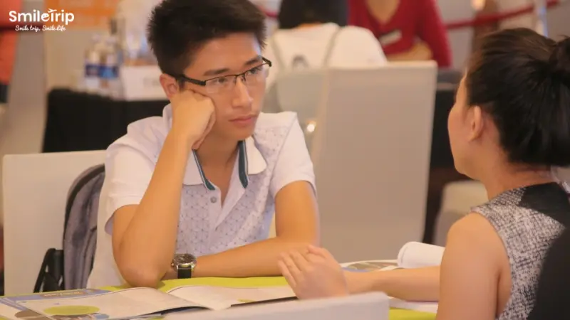 Tư vấn trực tiếp 1 - 1 từ chuyên viên tư vấn của SmileTrip