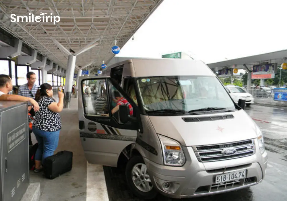 Cách di chuyển từ sân bay Quốc tế Tân Sơn Nhất vào trung tâm thành phố